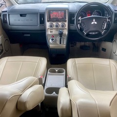走行距離9万キロ台‼️平成19年式★三菱★デリカ★D5★Gナビパッケージ★4WD★スマートキー★ETC★バックカメラの画像