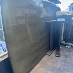 ダイニングテーブルの画像