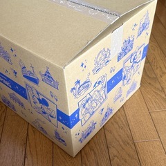 ディズニー　ダンボール箱　空箱の画像