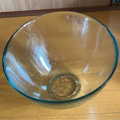 ガラス製 大鉢の画像