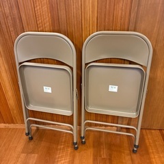 P.F.S 購入 折りたたみ椅子 ベージュの画像