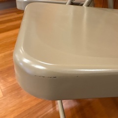 P.F.S 購入 折りたたみ椅子 ベージュの画像