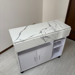 お譲りします　カウンターテーブルの画像