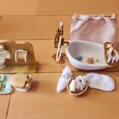 シルバニアファミリー　ハンバーガーワゴンと家具達の画像