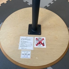 サイドテーブル　丸テーブルの画像