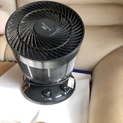 壁掛け、サーキュレーターの画像