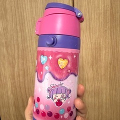 しなこちゃん　水筒の画像