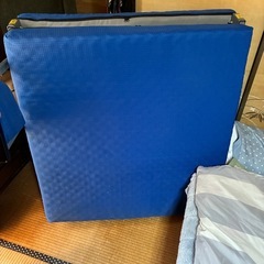 折りたたみべっとベットの画像