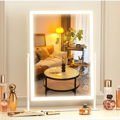 卓上女優ミラーの画像