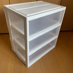 未使用　美品　衣装ケースの画像