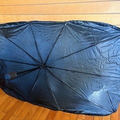 折りたたみサンシェードの画像