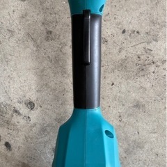 農業　バッテリー草刈機　マキタMUR189Dの画像