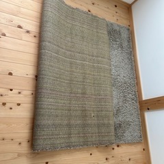 IKEAラグの画像