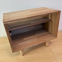 ルーター　レコーダー　目隠し棚の画像