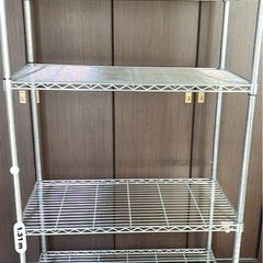 スチールラックの画像