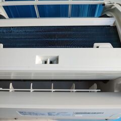 現品限り！Hisense☆8畳〜12畳☆エアコン☆クーラー☆20年製☆清掃済（A016）の画像