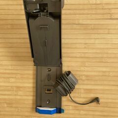 dyson　ダイソン　V11　 壁掛け ブラケット ＋ 充電コードの画像