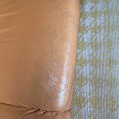 ソファー　3人がけ　同じ物2つありの画像