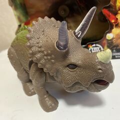 【中古玩具】恐竜玩具　トリケラトプスの画像