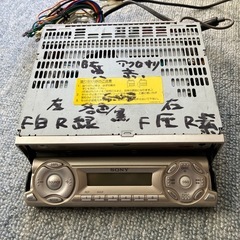 (お取引中)CDデッキ　ジャンク品の画像