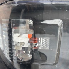 ハイエース　ヘッドライトの画像