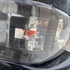 ハイエース　ヘッドライトの画像