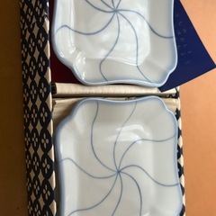 小鉢　食器の画像