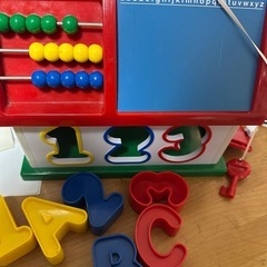 知育玩具の画像