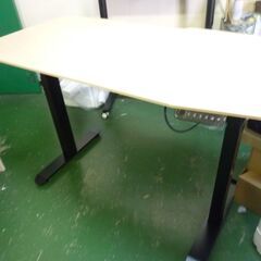 エラー入庫品　未使用　デスク  幅120  パソコンデスク ゲーミングデスクの画像