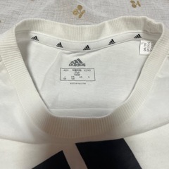 【至急】子供服　アディダスの画像