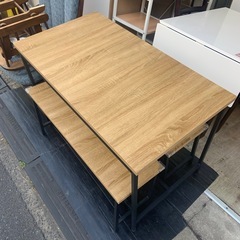 ダイニングテーブル　ベンチチェア　3点セットの画像