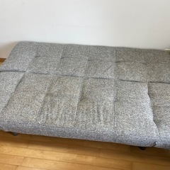 ソファーベッドの画像