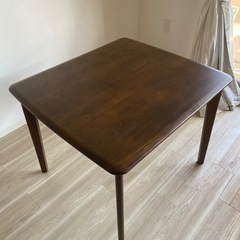 値下げ可ダイニングテーブルセットの画像
