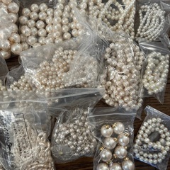 【12/22まで】ハンドメイドパーツ　ビーズ　　パールの画像