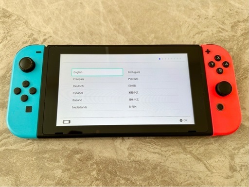 【限定価格】Nintendo Switch 本体 Joy-Con 充電ドック ストラップ付き