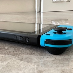 Nintendo Switch 本体 Joy-Con 充電ドック ストラップ付きの画像