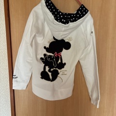 パーカーの画像