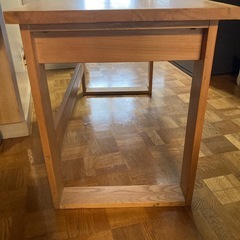 コの字足安定シッカリとしたカウンターテーブル　の画像