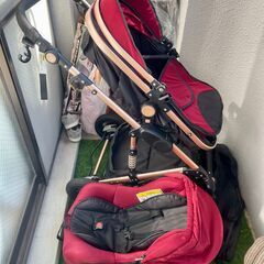チャイルドシート付き3 in 1ベビーカーの画像