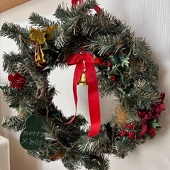 クリスマスリースの画像