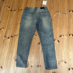 【ダメージ加工】新品未使用 ジーンズ Lサイズの画像