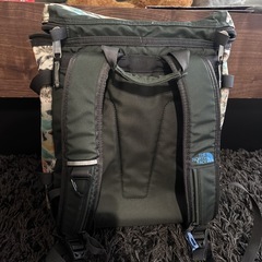 NORTH FACEヒューズボックスの画像