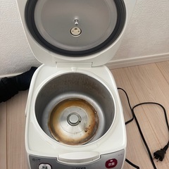 タイガー　炊飯器の画像