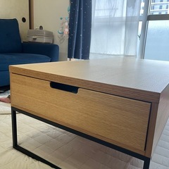 ニトリ　　昇降リビングテーブル　リフティの画像