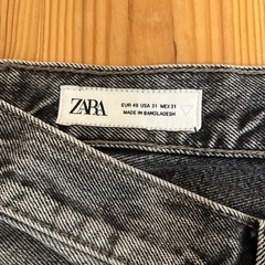 【ZARA】ストレートデニムパンツの画像