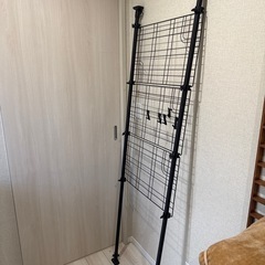 伸縮式網棚？パーテーション？の画像