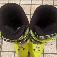 HEADスキーブーツの画像