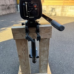 スズキ　2馬力　船外機の画像