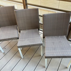 ミッドテリア ガーデンテーブルセット椅子3脚付ウッドデッキベランダにの画像