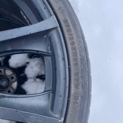 タイヤサイズ、275の画像